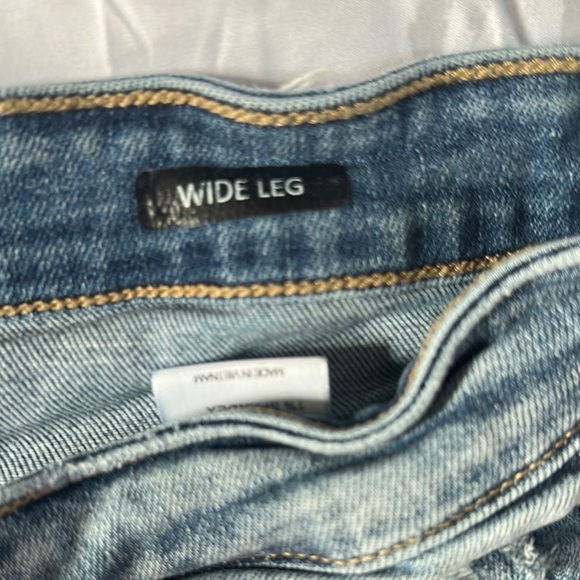 Judy Blue Boyfriend Jeans with Ripped Knees and Frayed Hem in Blue - Picture 11 of 12